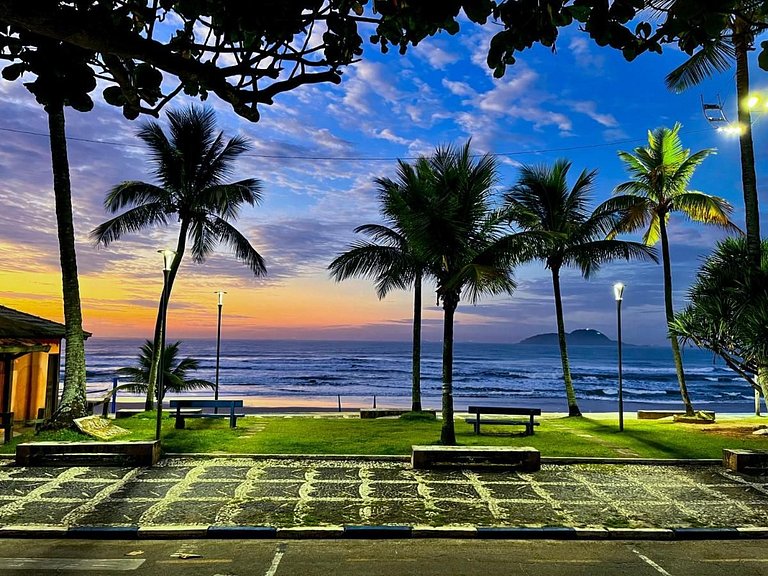 apto pé na areia praia do tombo frente ao mar bandeira azul