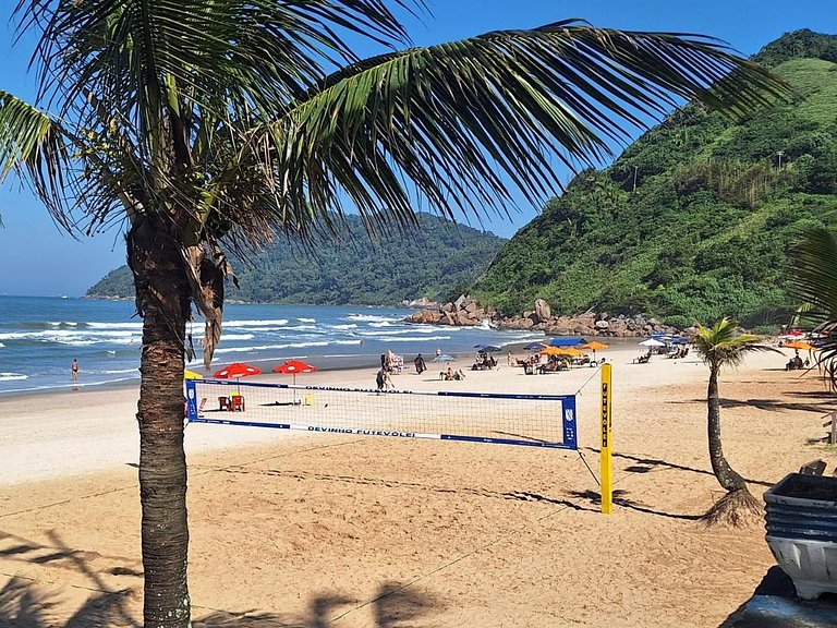 apto pé na areia praia do tombo frente ao mar bandeira azul