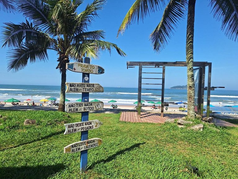apto pé na areia praia do tombo frente ao mar bandeira azul