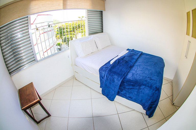 apartamento pé na areia da praia do tombo frente ao mar
