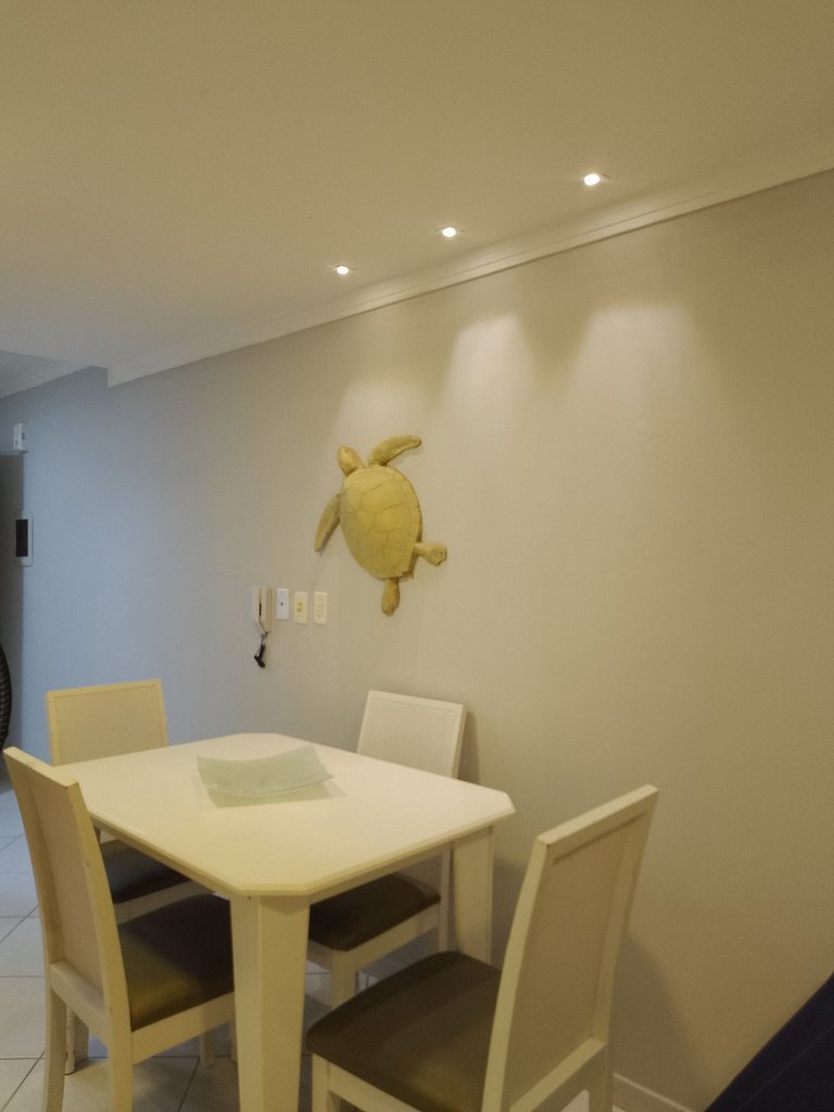 apartamento pé na areia da praia do tombo frente ao mar