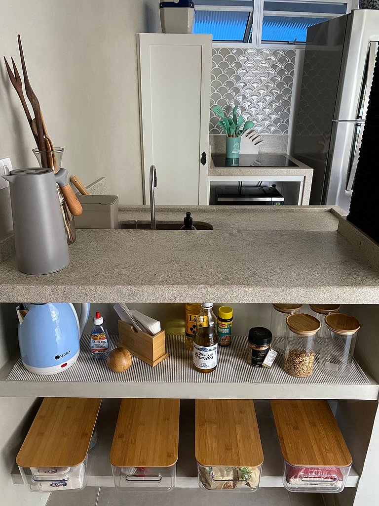 Apartamento pé na areia da praia do Tombo em Frente ao mar