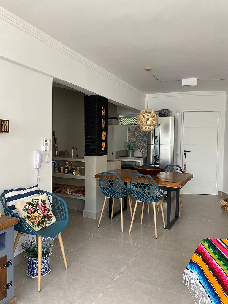 Apartamento pé na areia da praia do Tombo em Frente ao mar