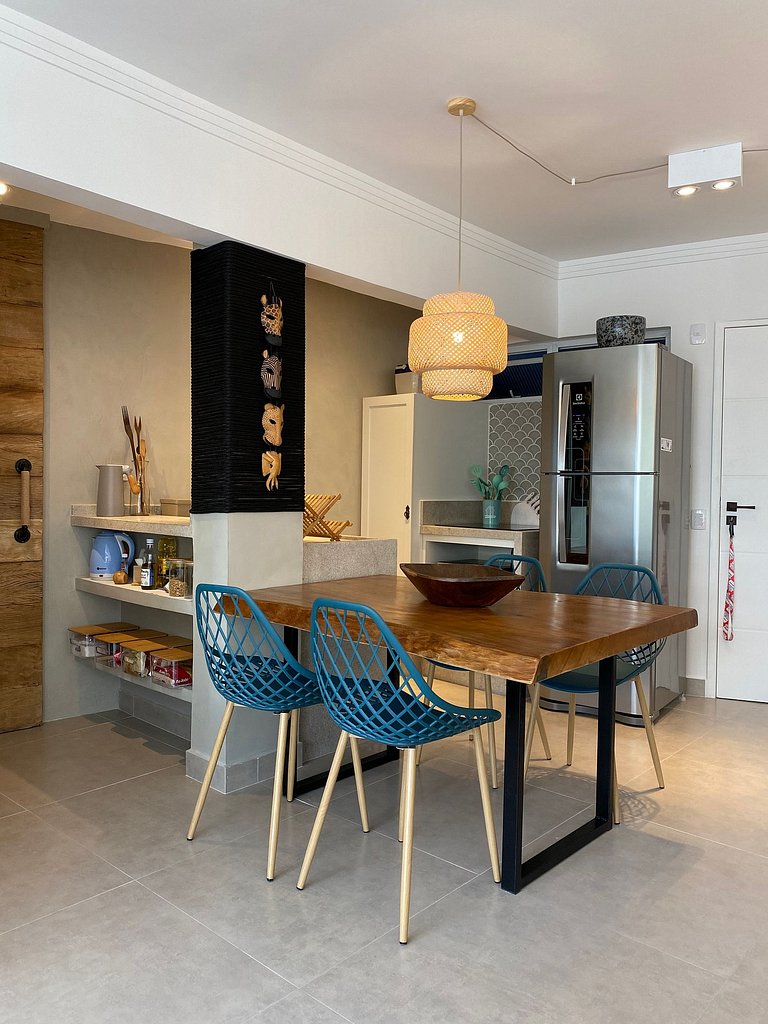 Apartamento pé na areia da praia do Tombo em Frente ao mar