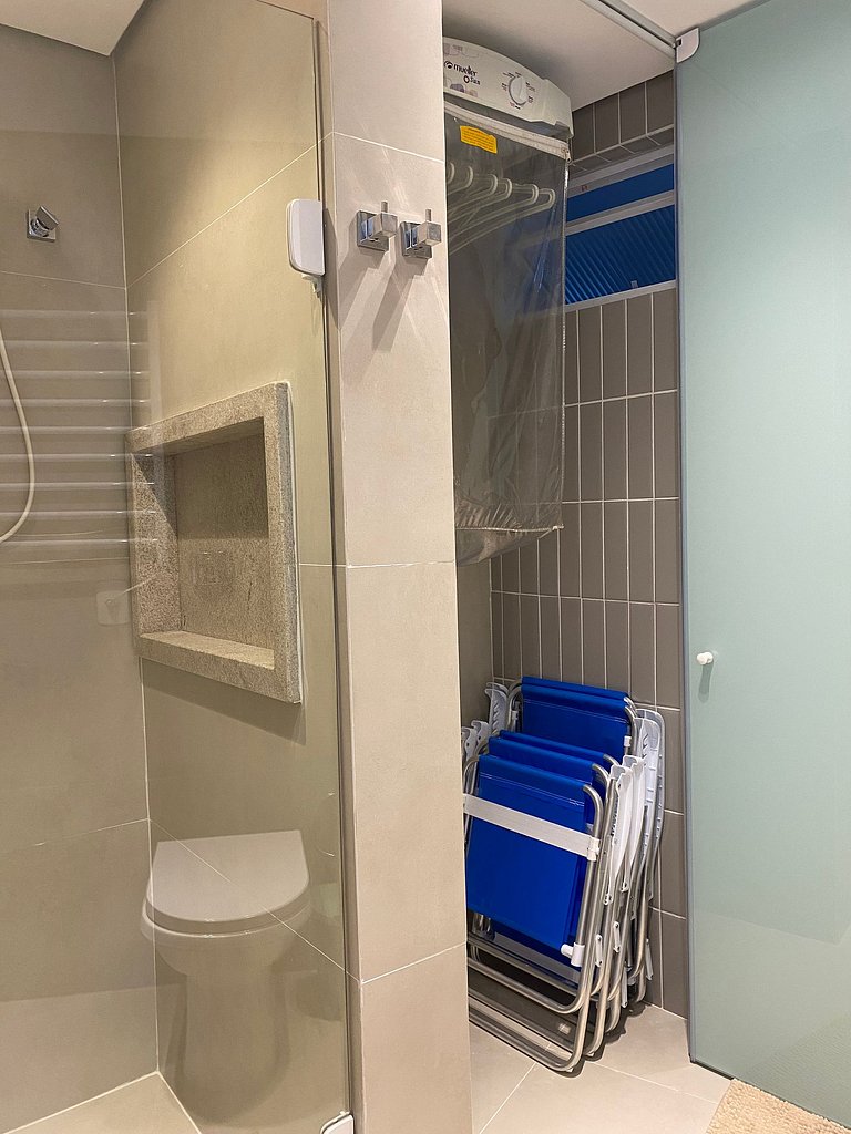 13A - Pé na areia do Tombo, 2 quartos c/ ar cond, 2 wc, 1 va