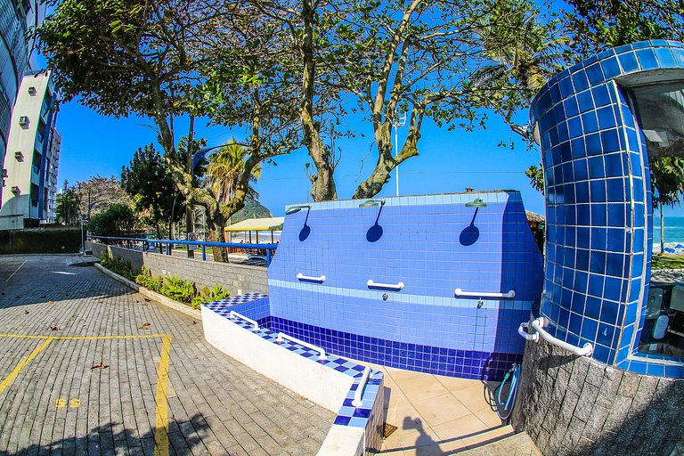 Apartamento pé na areia da praia do Tombo em Frente ao mar