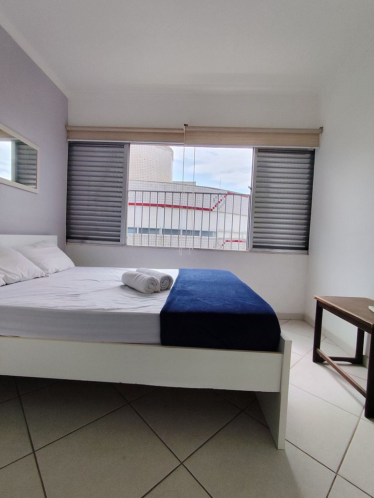 apartamento pé na areia da praia do tombo frente ao mar