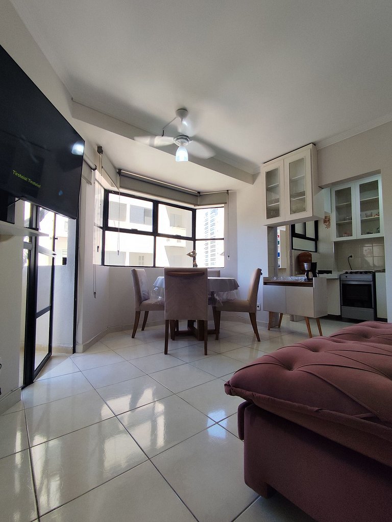 Apartamento próximo a Praia das Astúrias