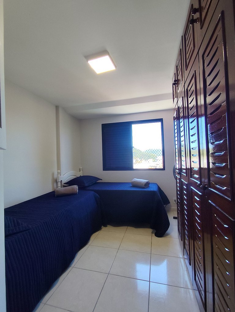 Apartamento próximo a Praia das Astúrias