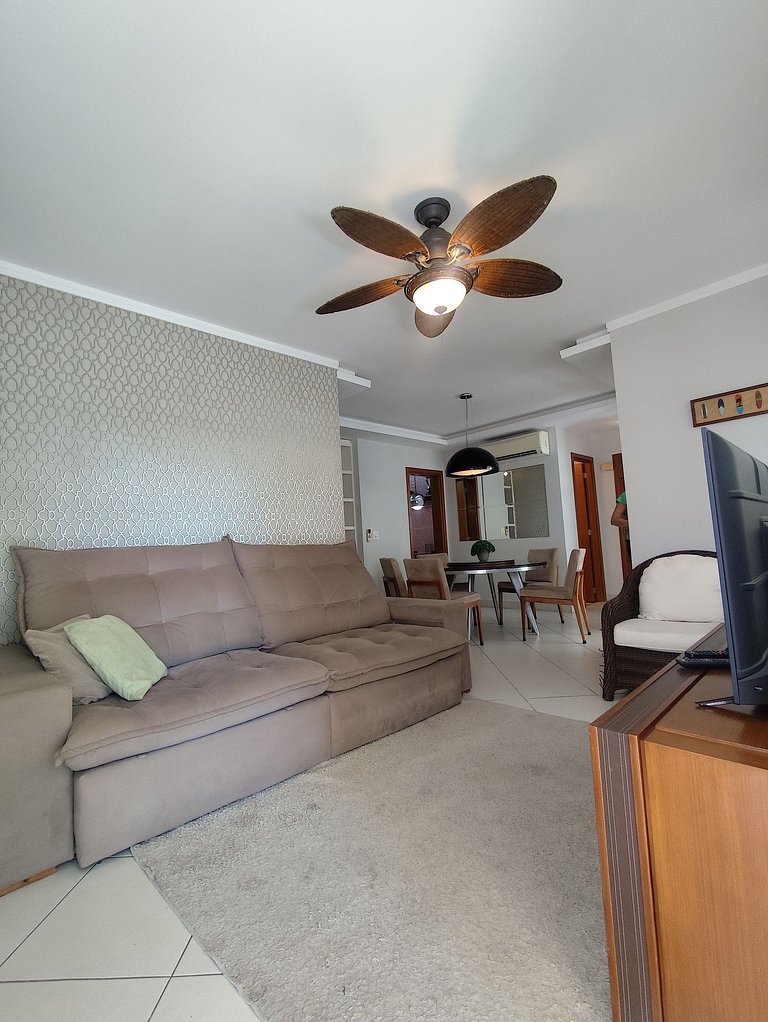 Apartamento pé na areia da praia das Astúrias Frente ao mar