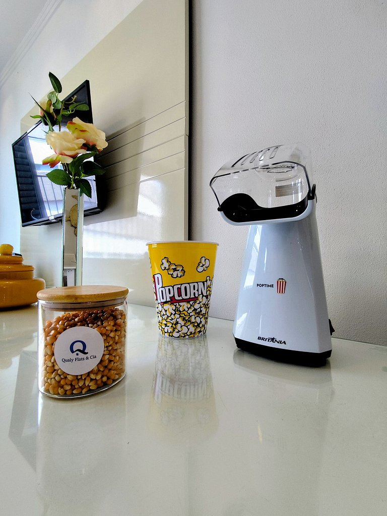 apartamento pé na areia da praia do tombo frente ao mar