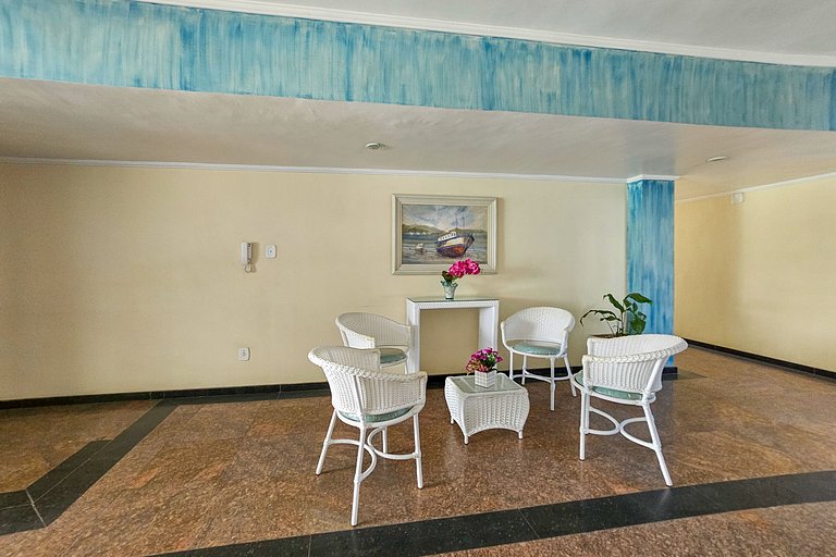 Apartamento próximo a Praia das Astúrias