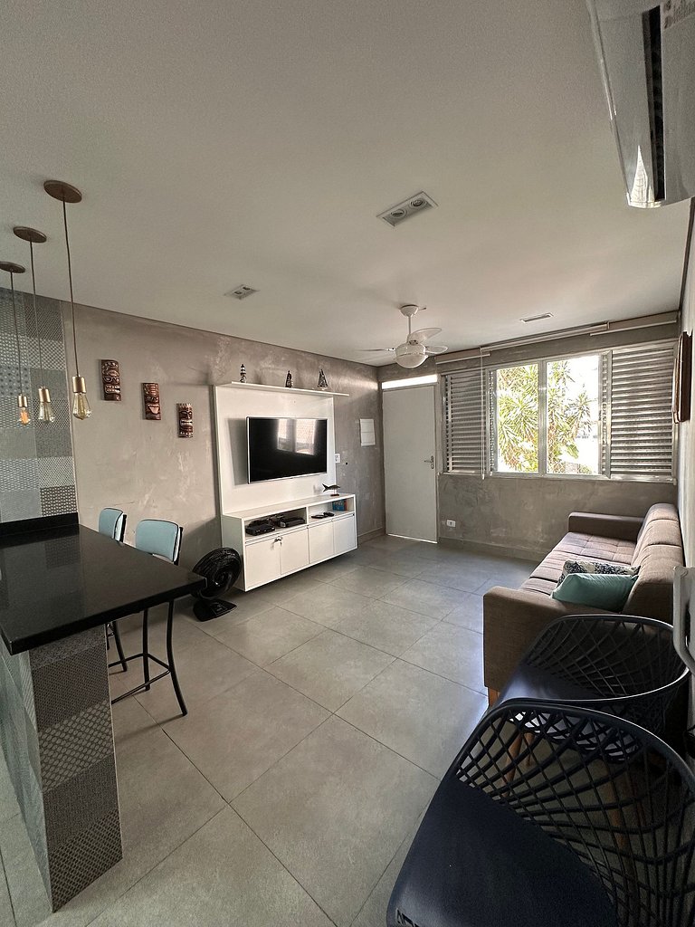 Apartamento pé na areia da praia do Tombo em Frente ao mar