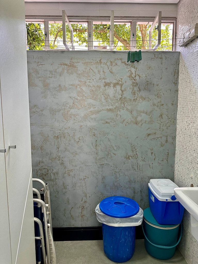 Apartamento pé na areia da praia do Tombo em Frente ao mar