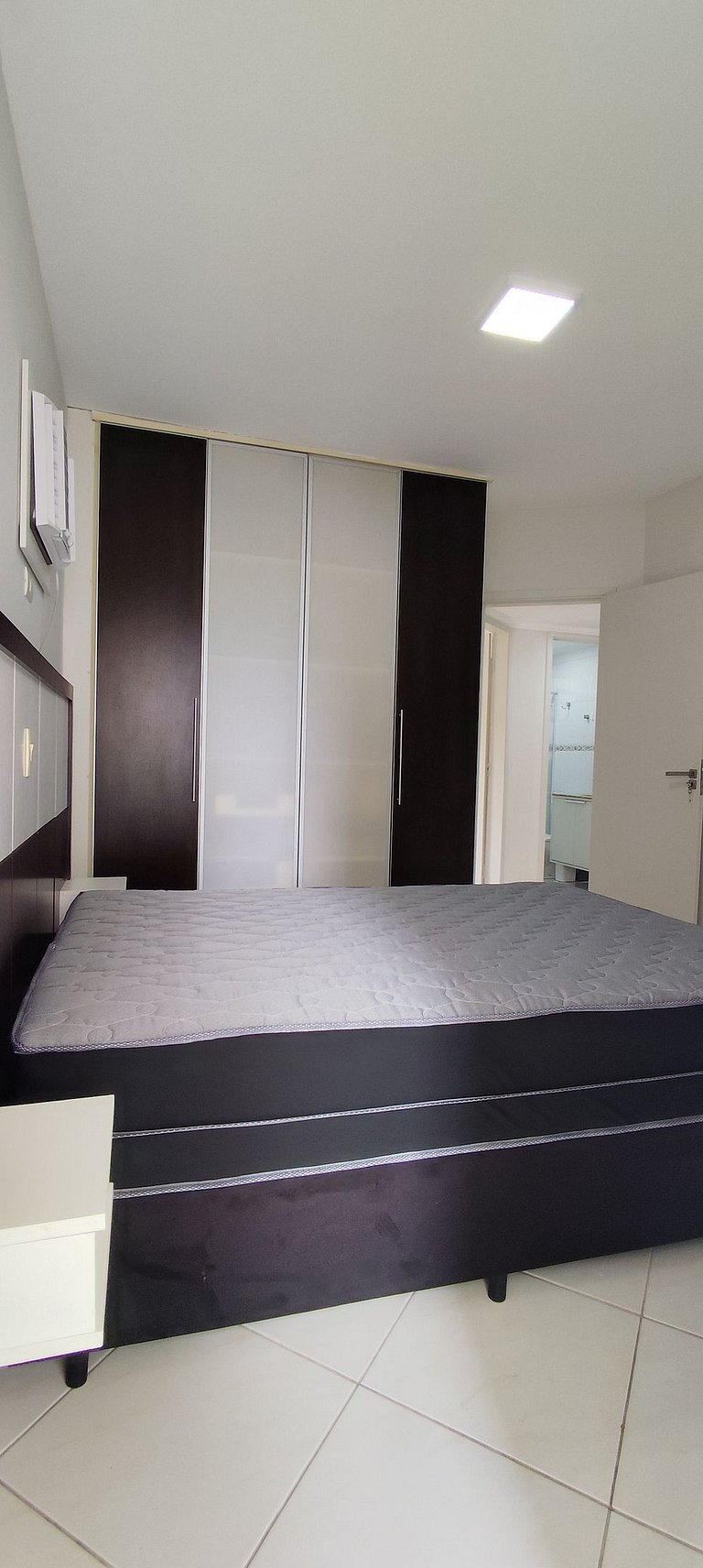 Apartamento pé na areia da praia das Astúrias Frente ao mar
