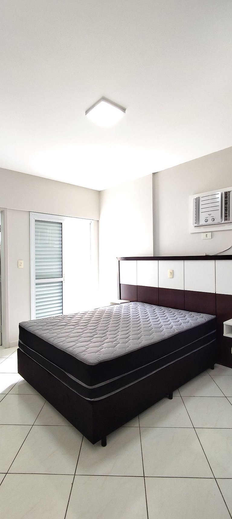 Apartamento pé na areia da praia das Astúrias Frente ao mar