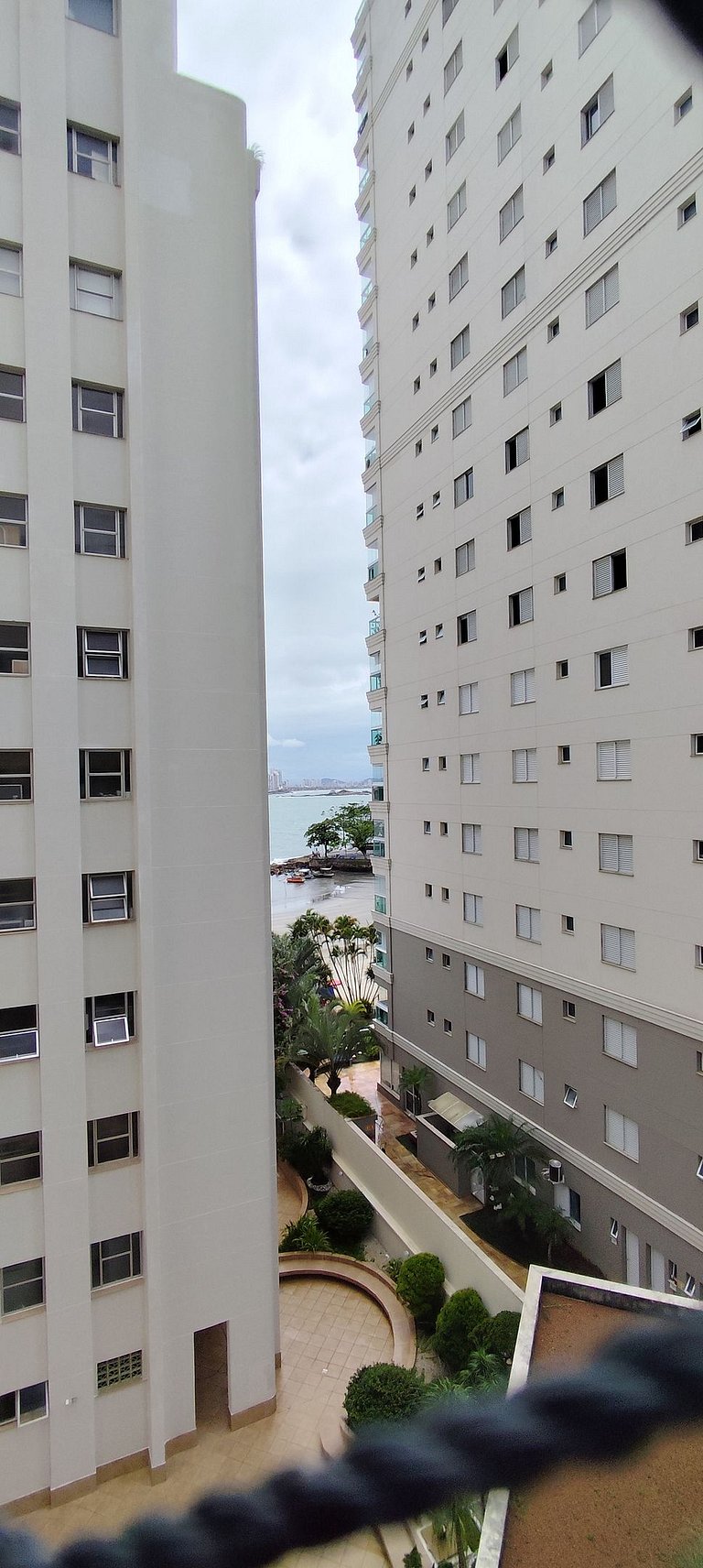 Apartamento pé na areia da praia das Astúrias Frente ao mar