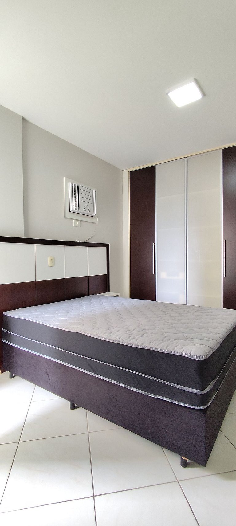Apartamento pé na areia da praia das Astúrias Frente ao mar
