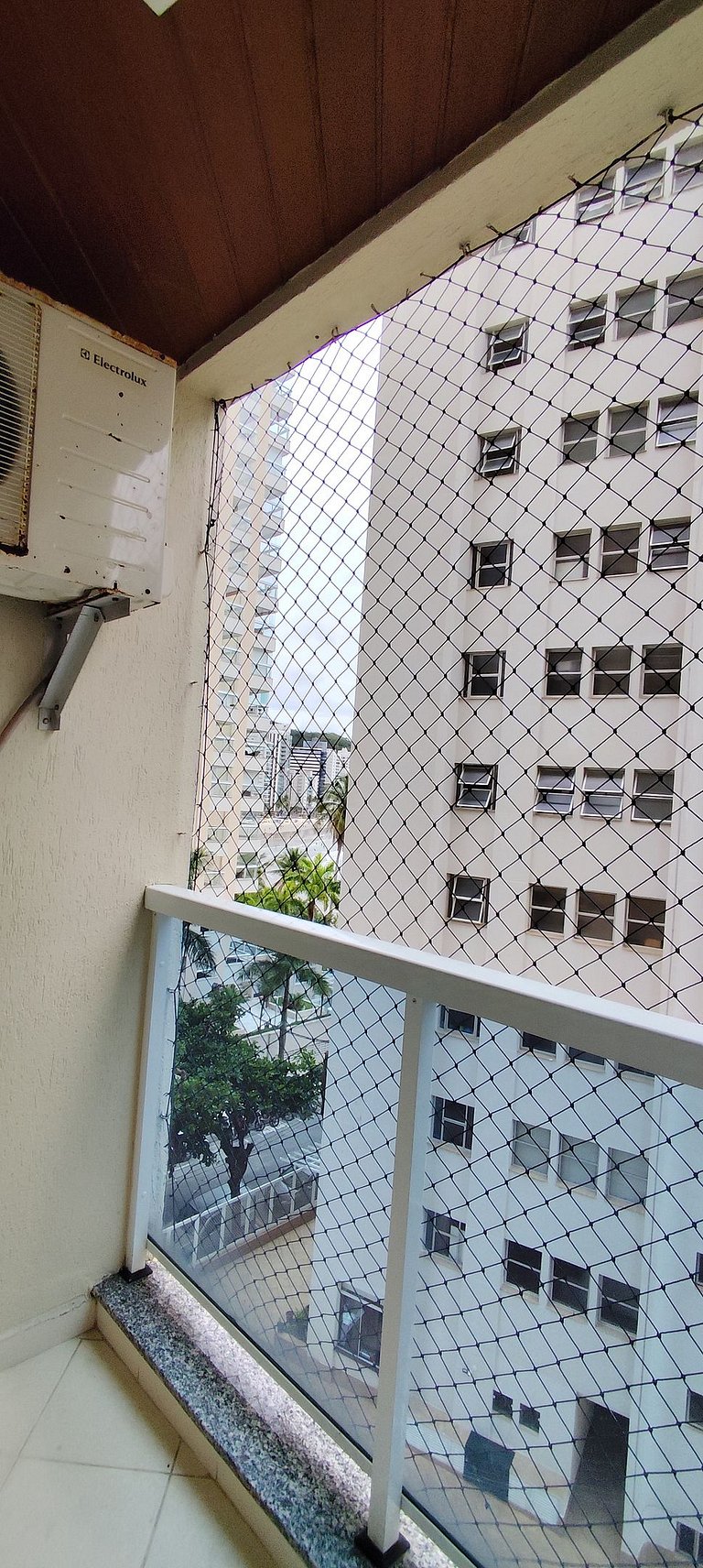 Apartamento pé na areia da praia das Astúrias Frente ao mar