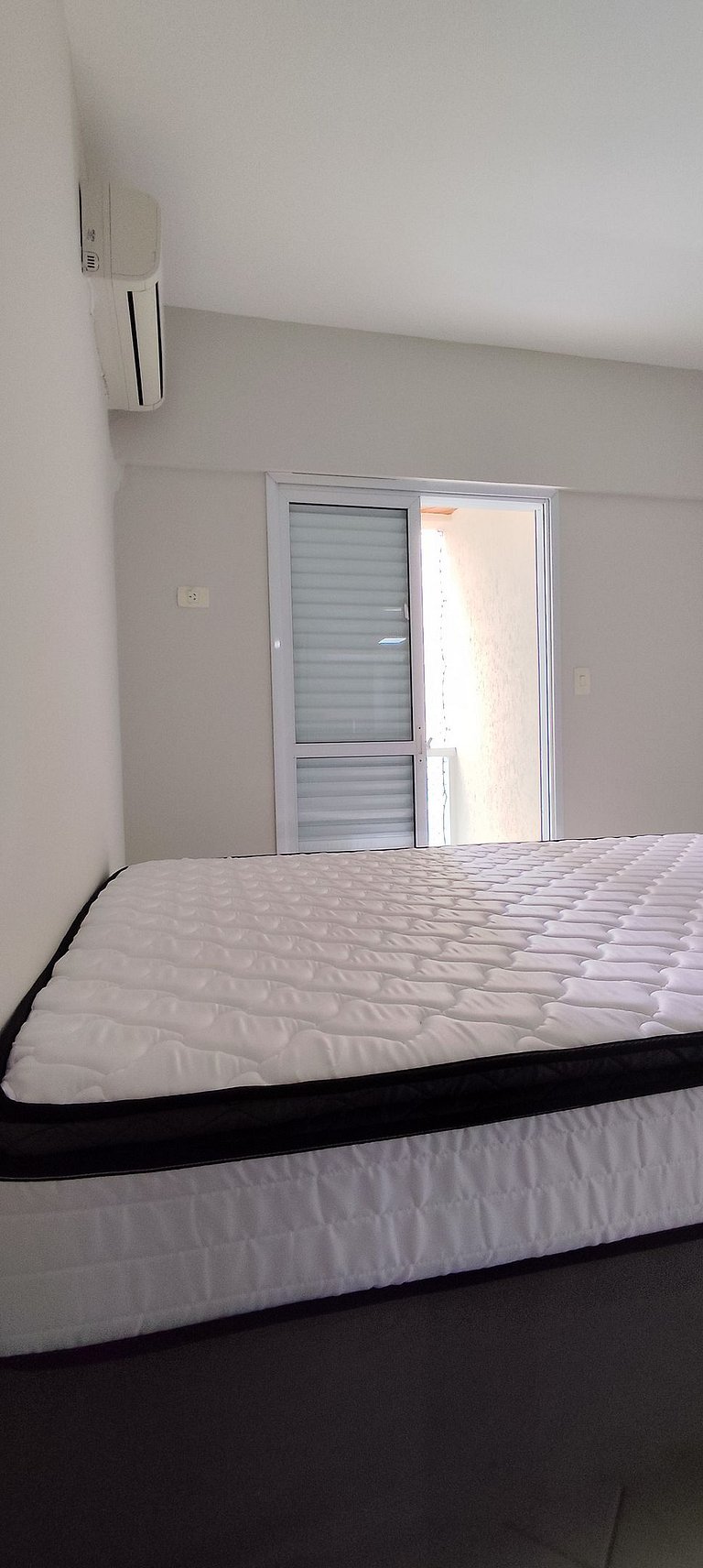 Apartamento pé na areia da praia das Astúrias Frente ao mar