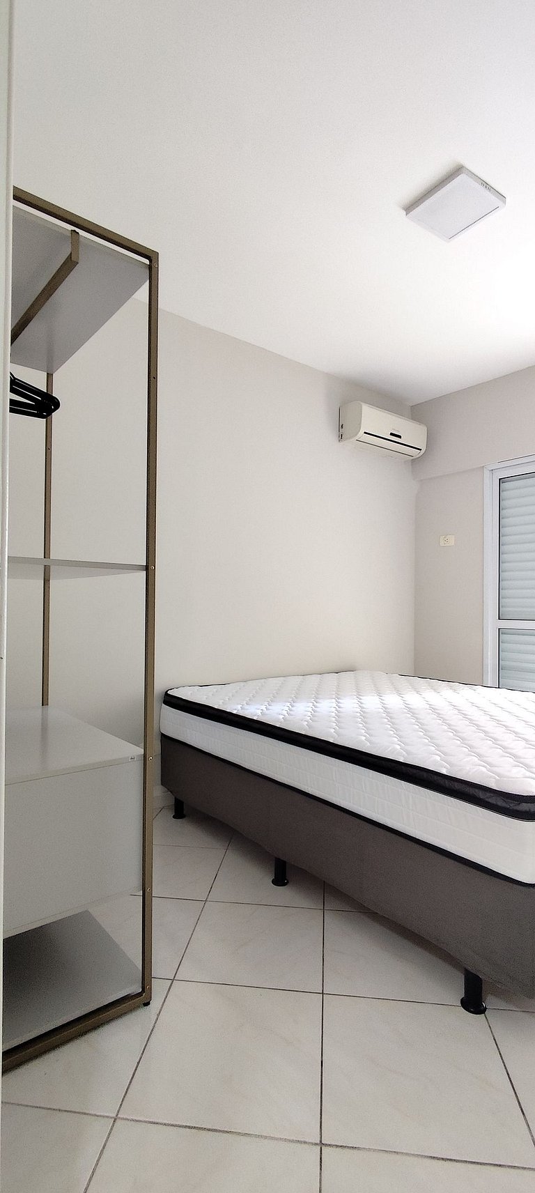 Apartamento pé na areia da praia das Astúrias Frente ao mar