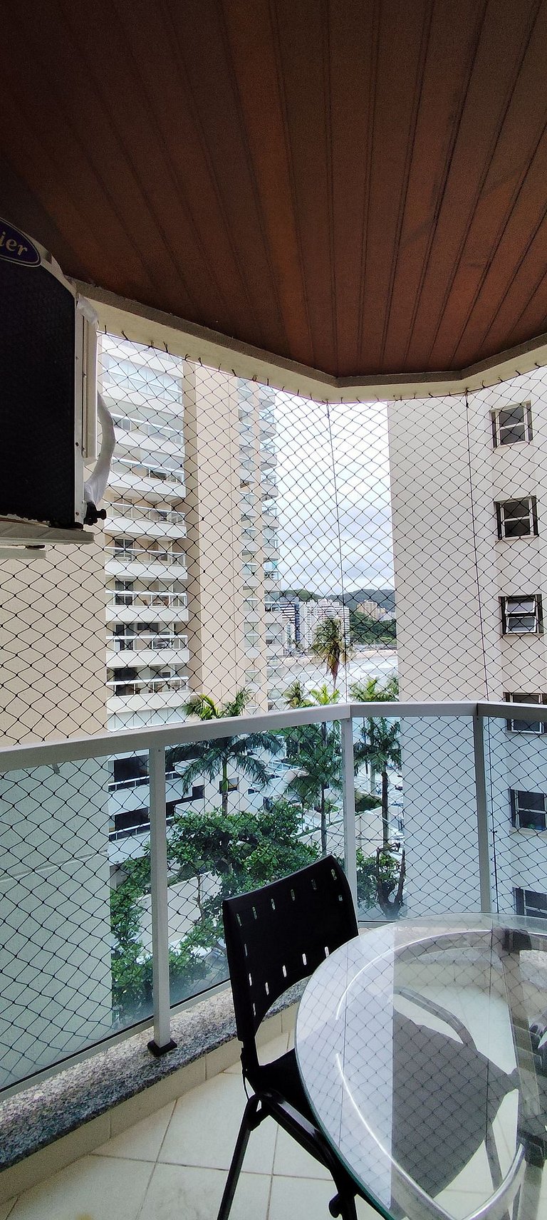 Apartamento pé na areia da praia das Astúrias Frente ao mar