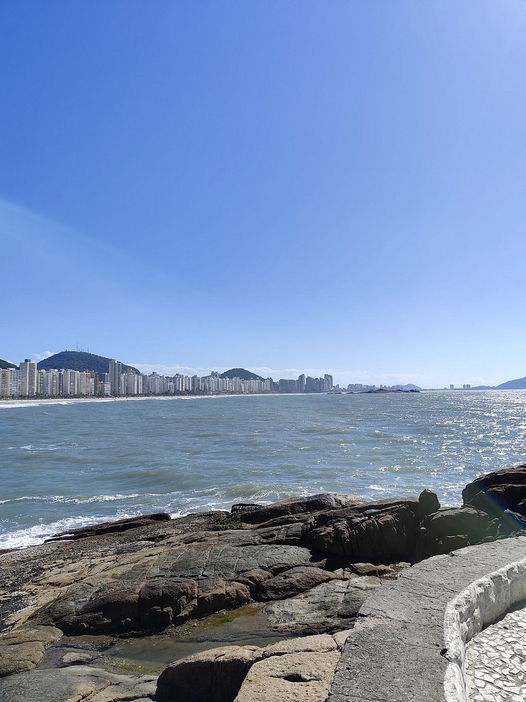 Apartamento pé na areia da praia das Astúrias Frente ao mar