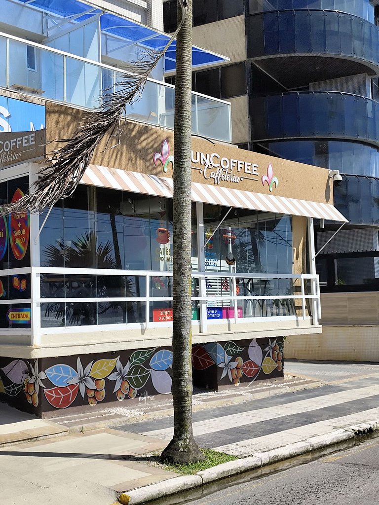 Apartamento pé na areia da praia das Astúrias Frente ao mar