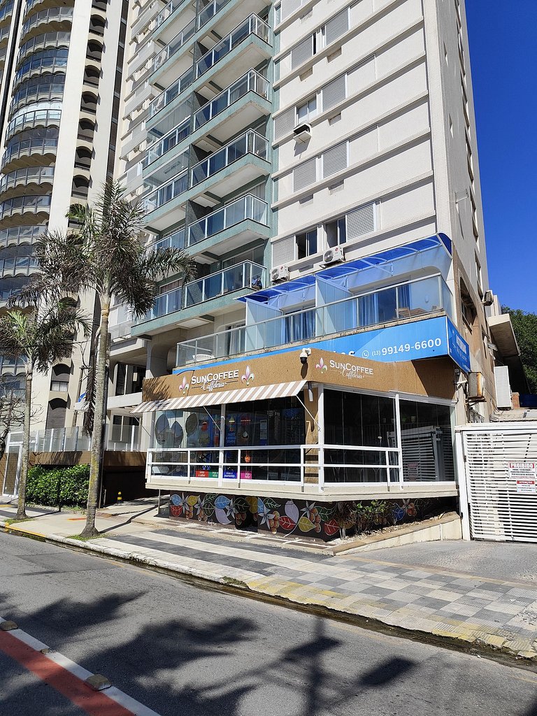 Apartamento pé na areia da praia das Astúrias Frente ao mar