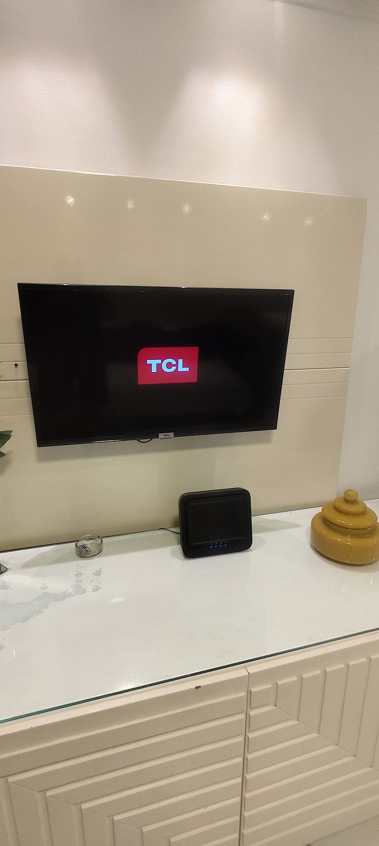 apartamento pé na areia da praia do tombo frente ao mar