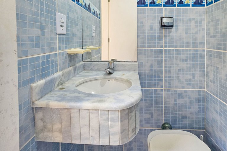 apto pé na areia praia do tombo frente ao mar bandeira azul