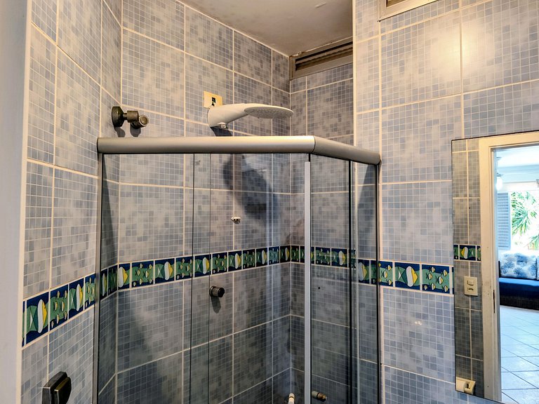 apto pé na areia praia do tombo frente ao mar bandeira azul