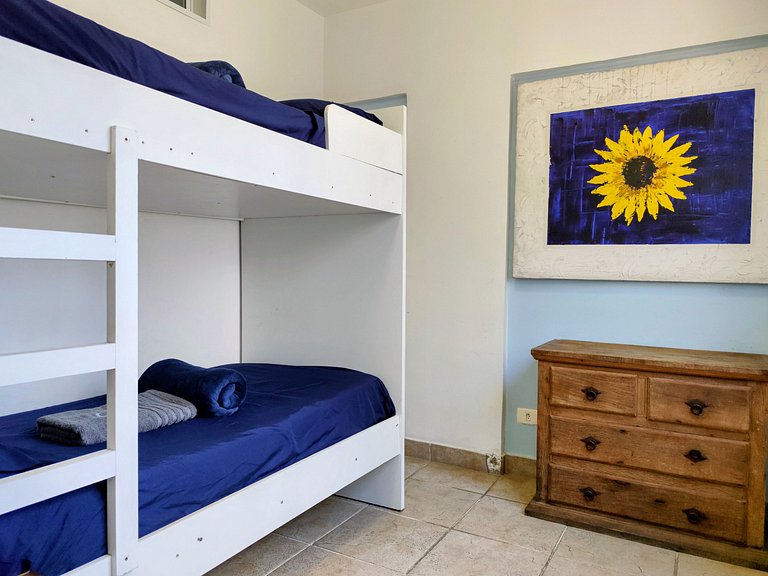 apto pé na areia praia do tombo frente ao mar bandeira azul