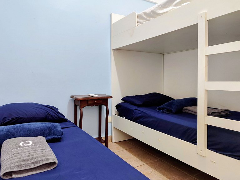 apto pé na areia praia do tombo frente ao mar bandeira azul