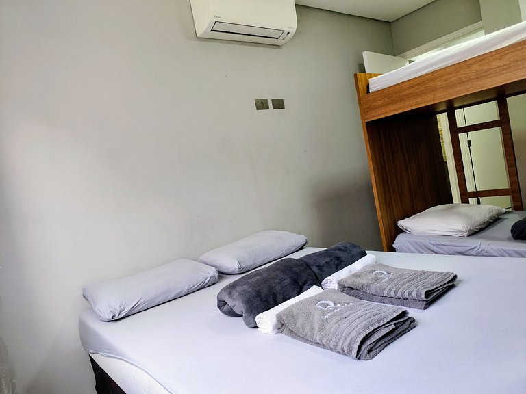 apto pé na areia praia do tombo frente ao mar bandeira azul