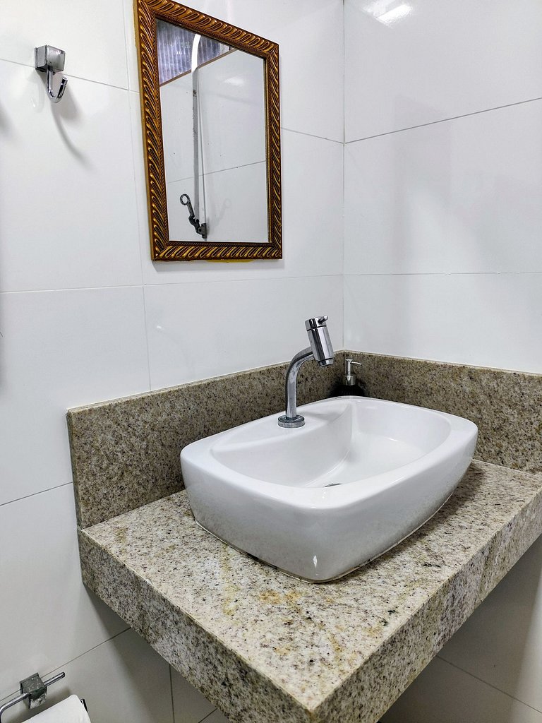 apto pé na areia praia do tombo frente ao mar bandeira azul