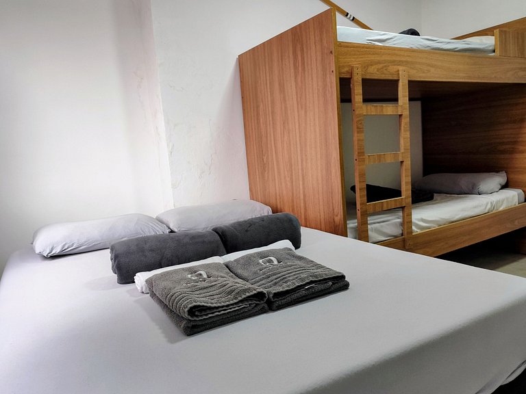 apto pé na areia praia do tombo frente ao mar bandeira azul