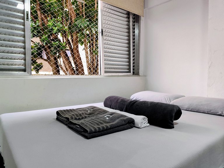 apto pé na areia praia do tombo frente ao mar bandeira azul