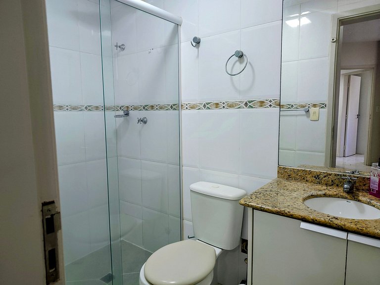 Apartamento pé na areia da praia das Astúrias Frente ao mar